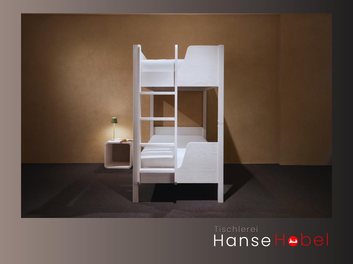 Hochbett Buxtehude mit Leiter am Fußteil – Massivholz